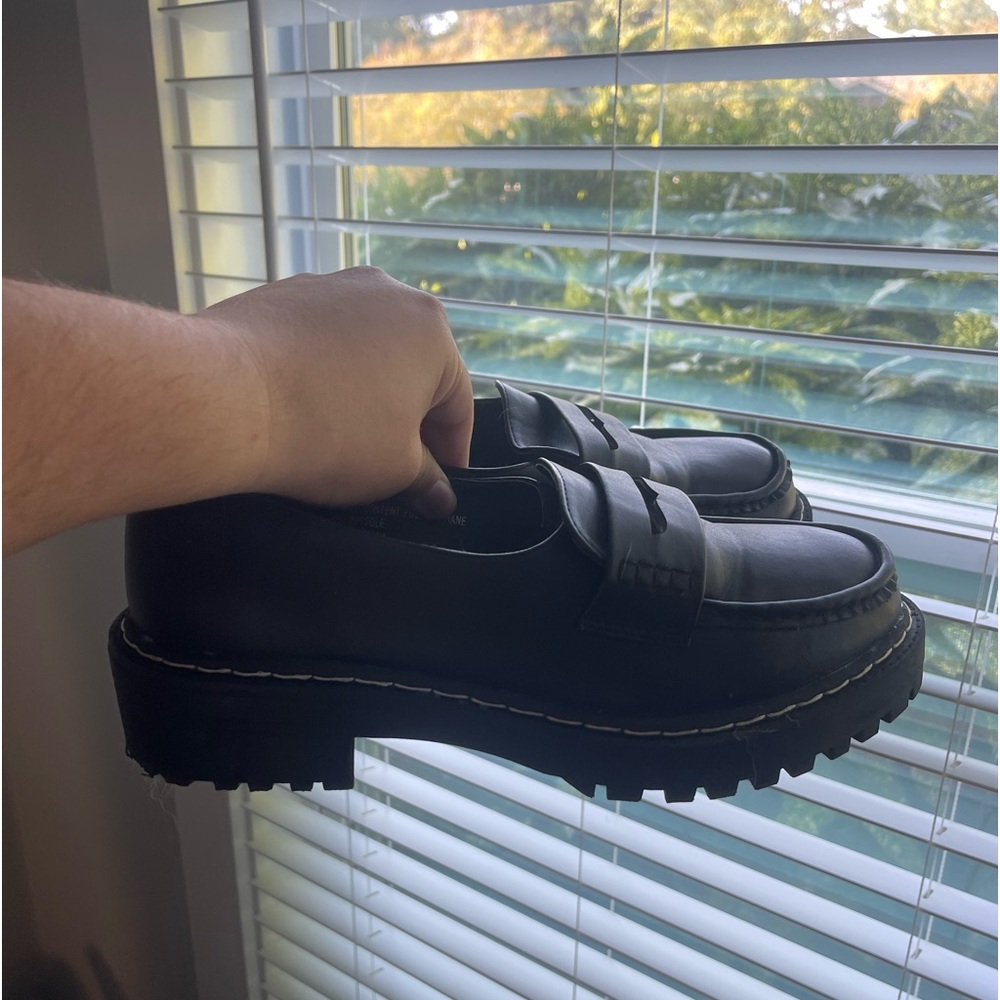 Size 7.5 torrid loafers